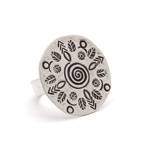 pierścionek z dyskiem, pierścionek duży dysk, pierścionek z dużym oczkiem,