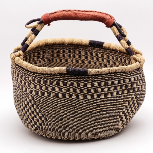 Afrykański kosz zakupowy typu Bolga z uchem do ręki