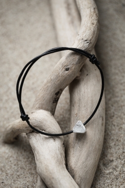 Bransoletka z zawieszką Grotem