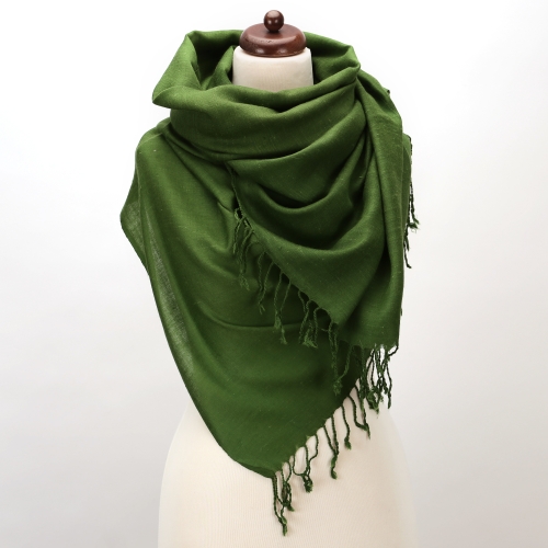 Duży szal z wełny angory zielony 80 x 210 cm indyjski handmade