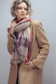Indyjski szal z wełny jasny szary handmade etno boho wzory etniczne